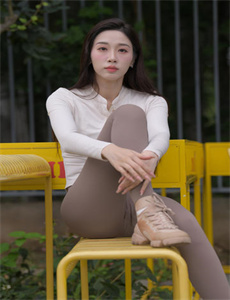 52播/打扑克又疼又叫的视频